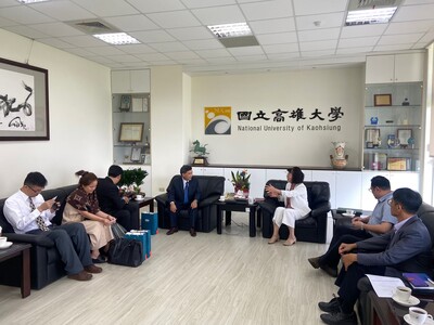 112.6.26 胡志明市經濟大學商學院來訪 / Visit from the College of Business, University of Economics Ho Chi Minh City圖片