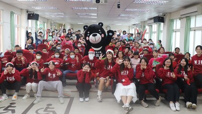 2024.12.24-25僑聯會聖誕送愛到小學 / Overseas Chinese Association Christmas Charity Visit to Elementary Schools圖片