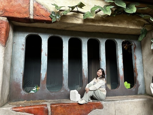 Project Secretary, Sabrina TsangImage